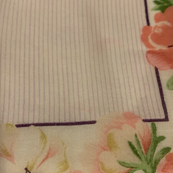 Beautiful Authentic DIOR scarf !! - Picture 5 of 8